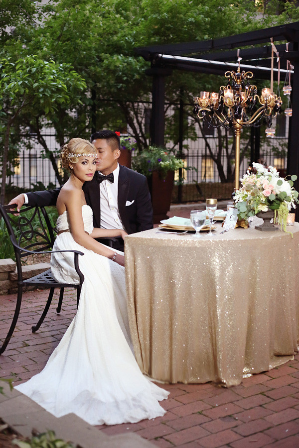 glamorous-gold-surprise-proposal