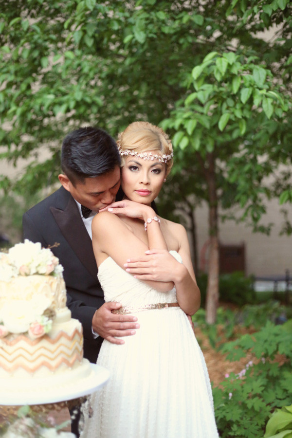 glamorous-gold-surprise-proposal