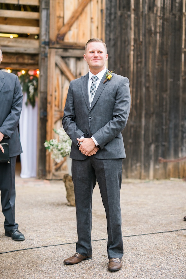 handmade-orange-and-yellow-wedding