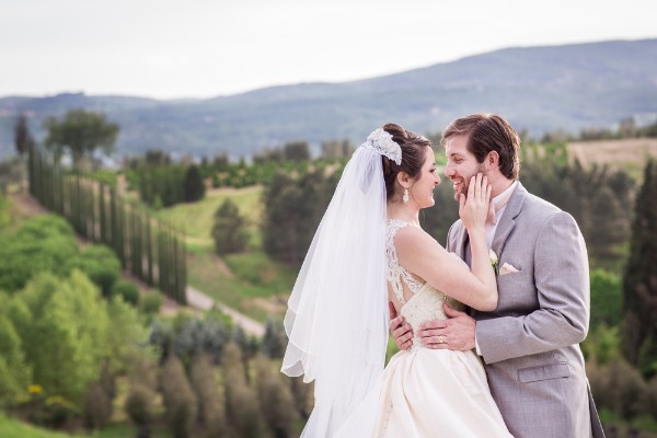 hillside-fairytale-italian-wedding
