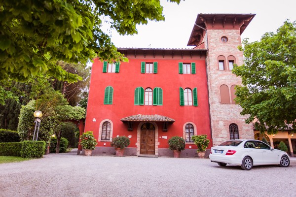 hillside-fairytale-italian-wedding