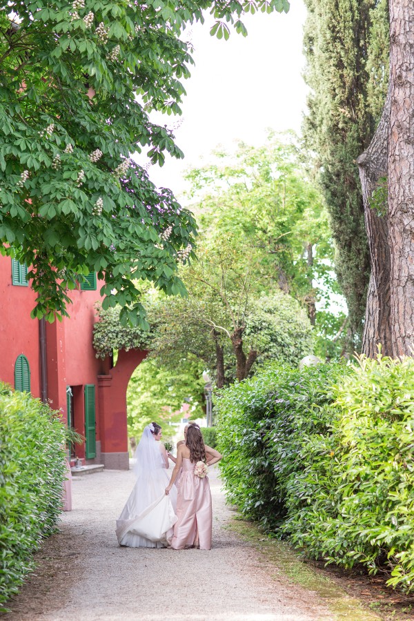 hillside-fairytale-italian-wedding