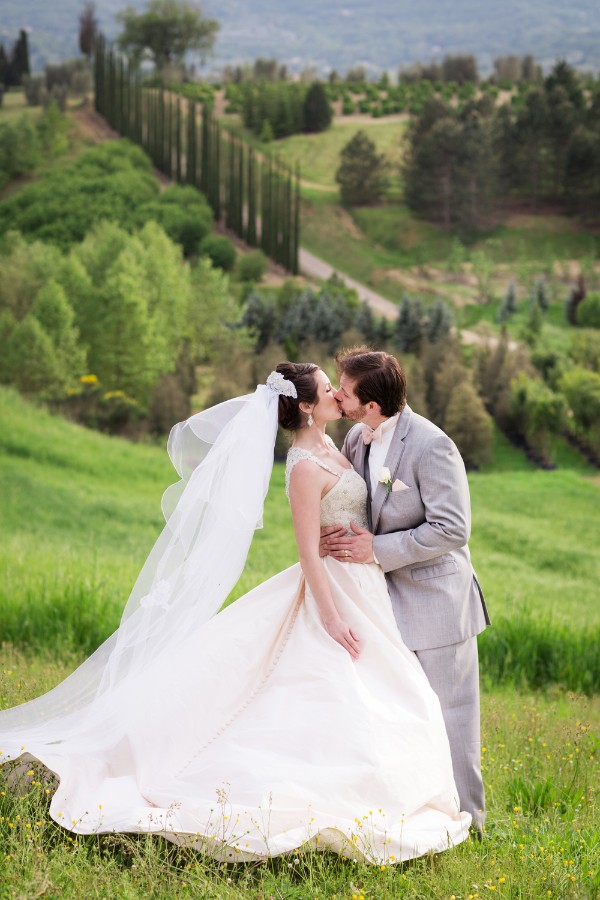 hillside-fairytale-italian-wedding