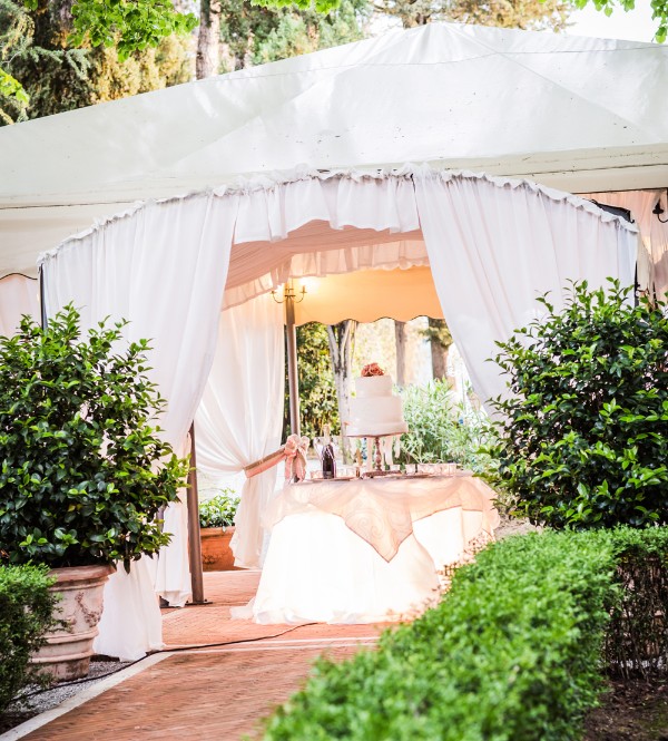 hillside-fairytale-italian-wedding