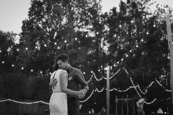 hip-backyard-wedding