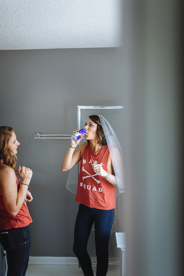 hip-backyard-wedding
