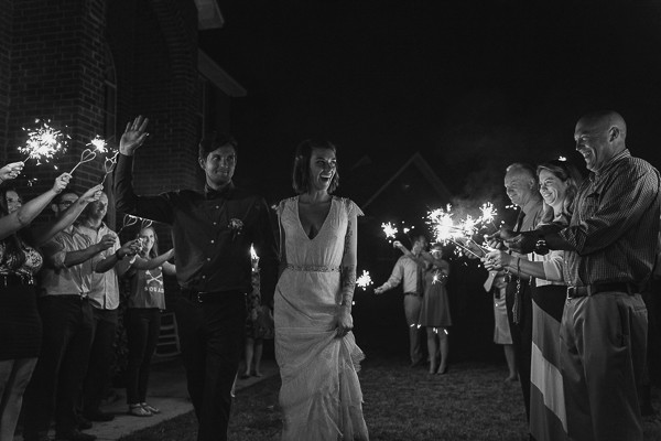hip-backyard-wedding