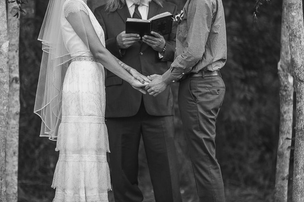 hip-backyard-wedding