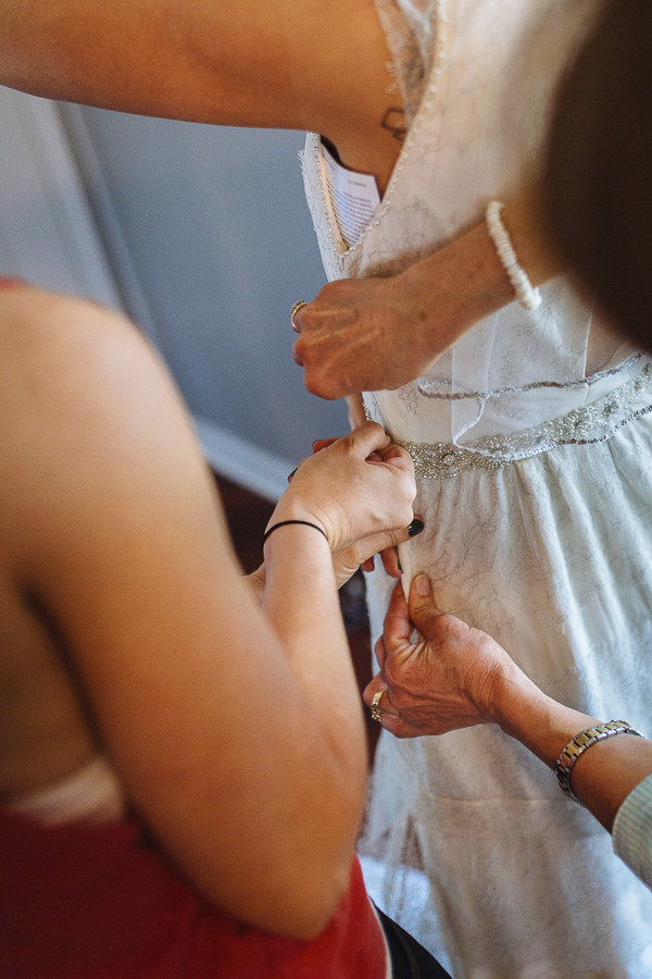 hip-backyard-wedding