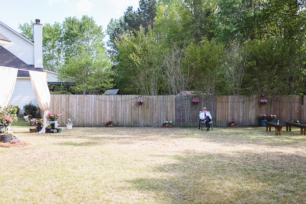hip-backyard-wedding