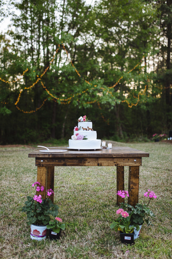 hip-backyard-wedding