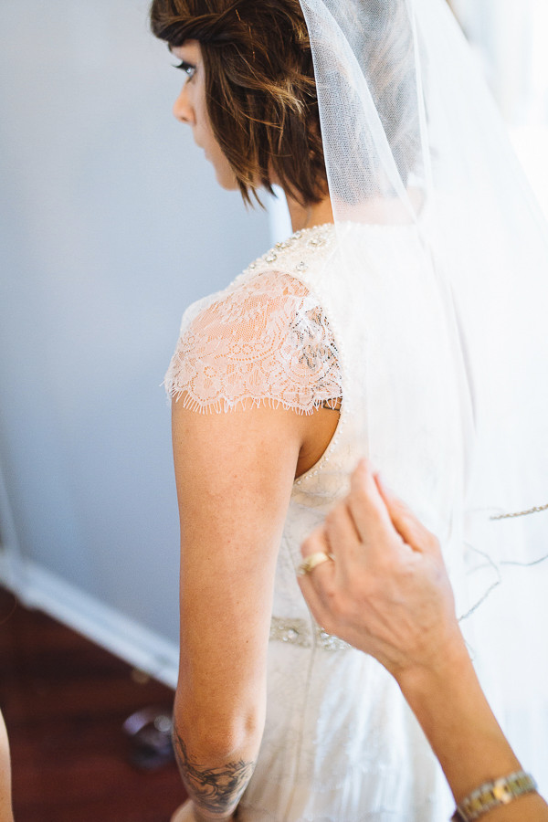 hip-backyard-wedding