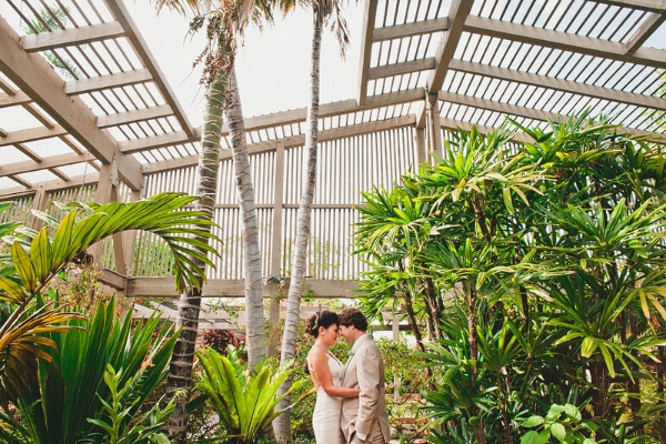 keep-it-natural-with-a-garden-wedding