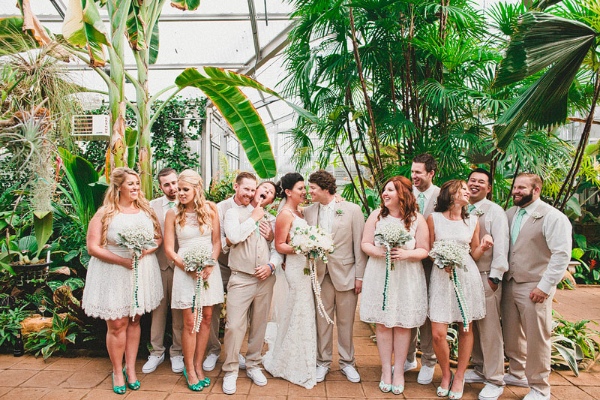 keep-it-natural-with-a-garden-wedding