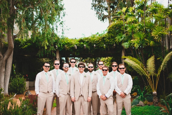 keep-it-natural-with-a-garden-wedding