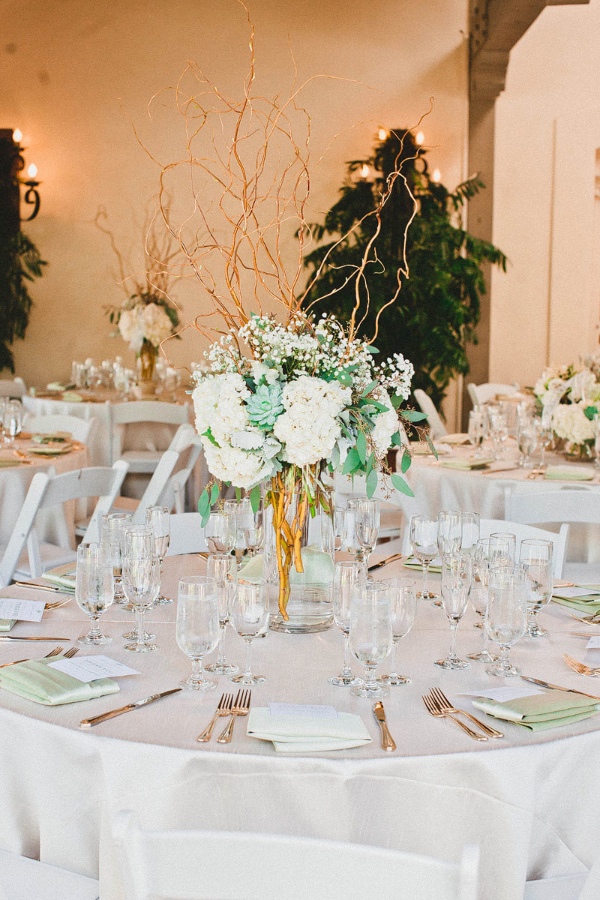 keep-it-natural-with-a-garden-wedding