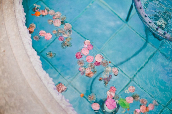 keep-it-natural-with-a-garden-wedding