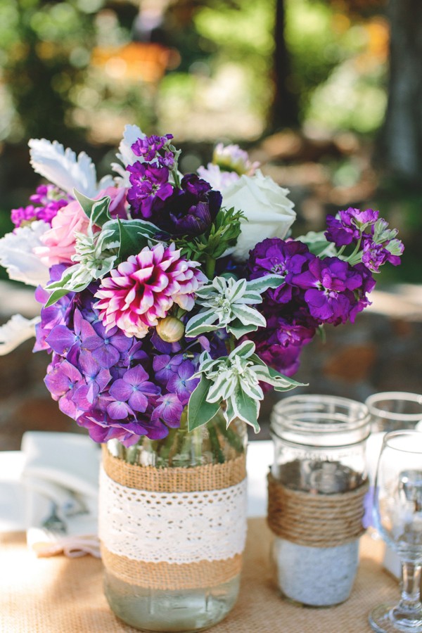 lavender-burlap-and-twine-wedding