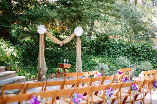 lavender-burlap-and-twine-wedding
