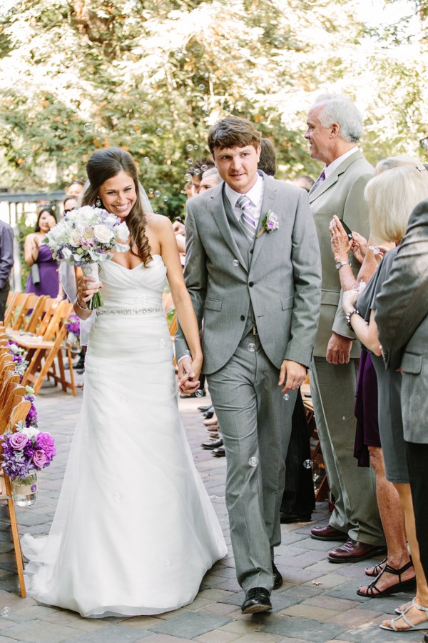 lavender-burlap-and-twine-wedding
