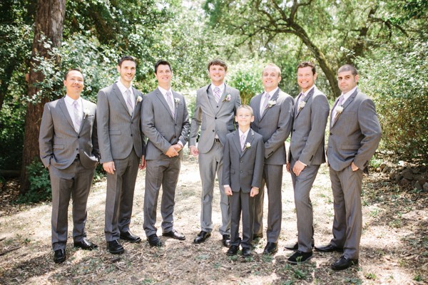 lavender-burlap-and-twine-wedding