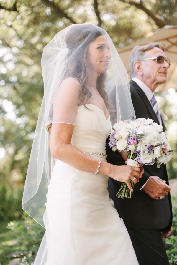 lavender-burlap-and-twine-wedding