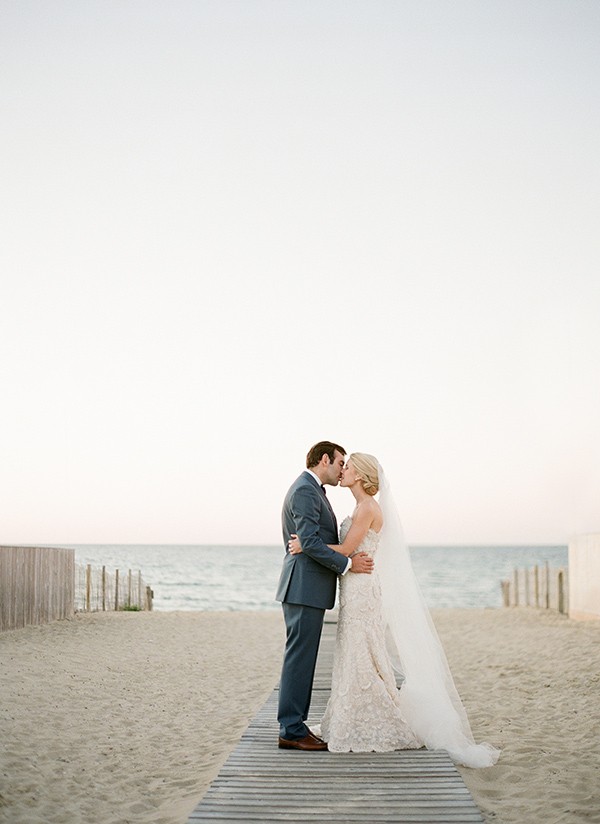 lovely-seaside-nantucket-wedding