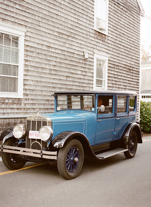 lovely-seaside-nantucket-wedding