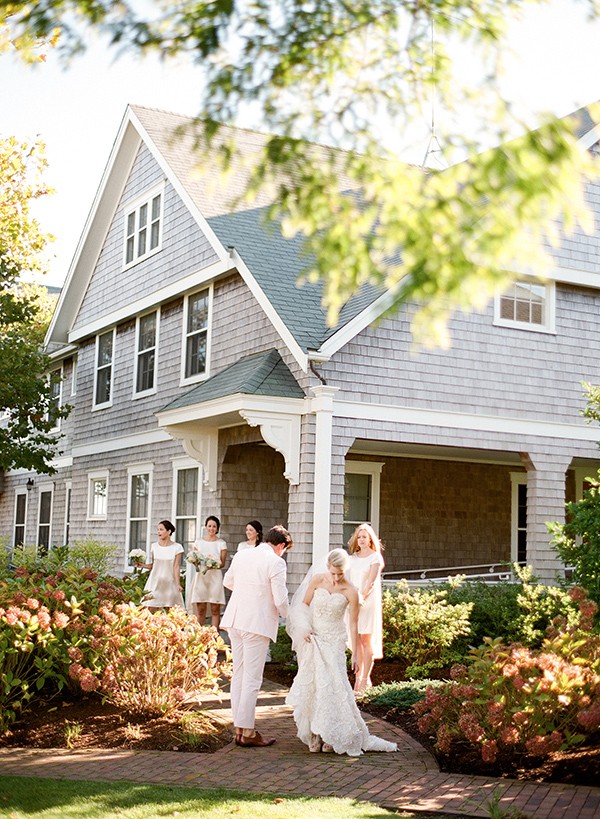 lovely-seaside-nantucket-wedding
