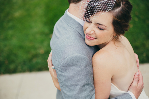 modern-mint-and-peach-wedding