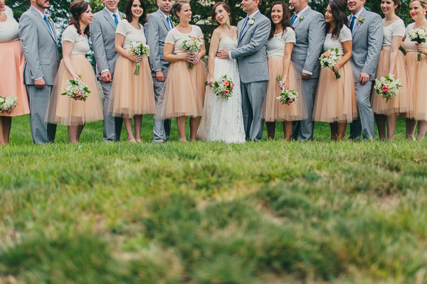modern-mint-and-peach-wedding