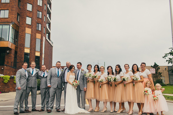 modern-mint-and-peach-wedding