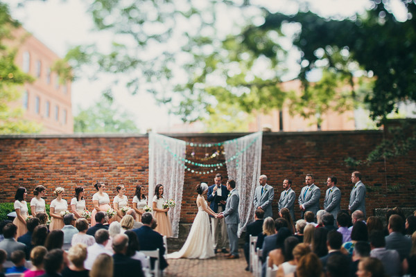 modern-mint-and-peach-wedding