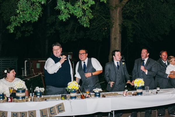 navy-and-white-burlap-wedding-under-10k