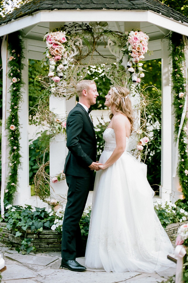 peach-and-pink-4th-of-july-wedding