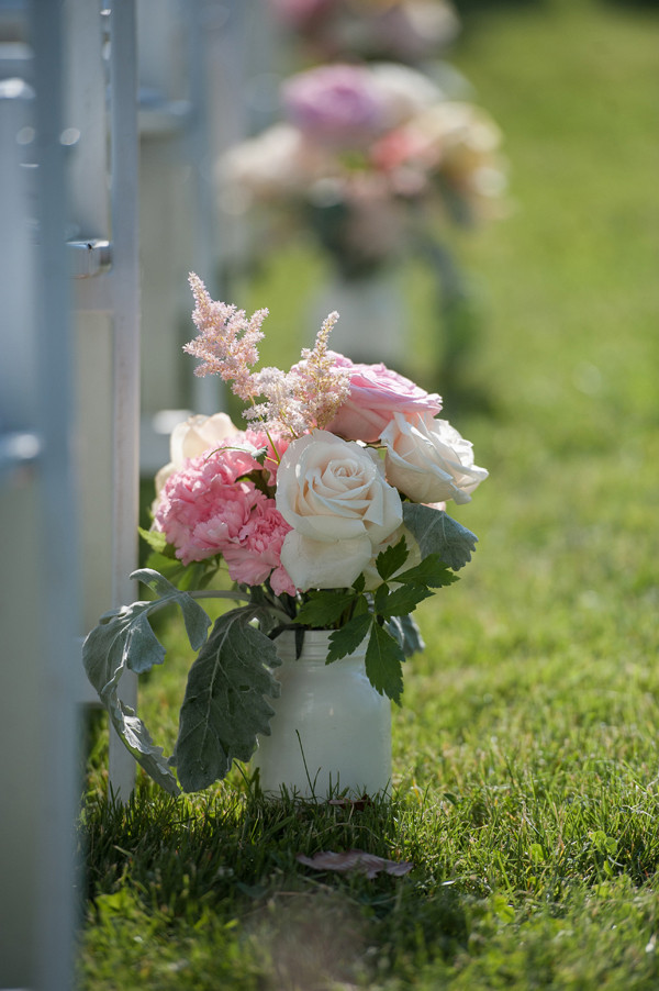 pink-patterned-garden-wedding