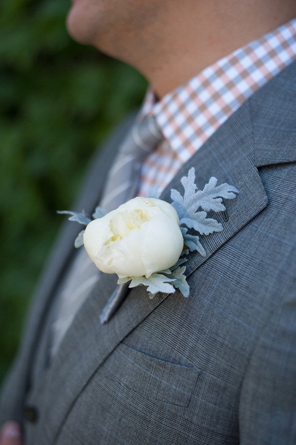 pink-patterned-garden-wedding