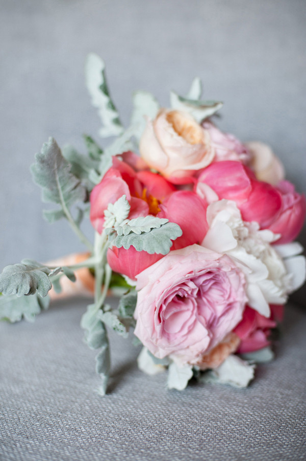 pink-patterned-garden-wedding