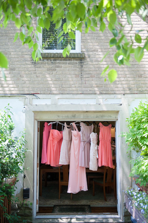 pink-patterned-garden-wedding