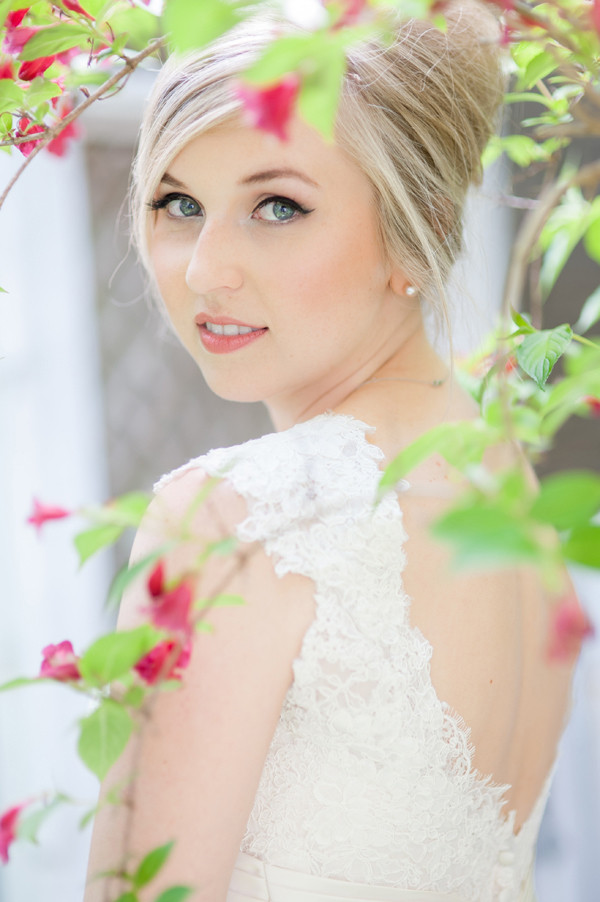 pink-patterned-garden-wedding