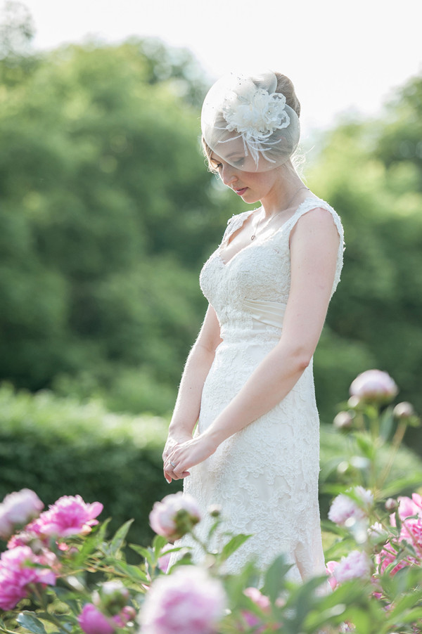 pink-patterned-garden-wedding