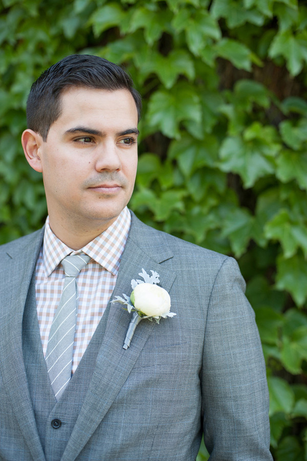 pink-patterned-garden-wedding