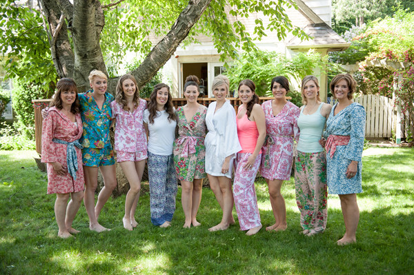 pink-patterned-garden-wedding
