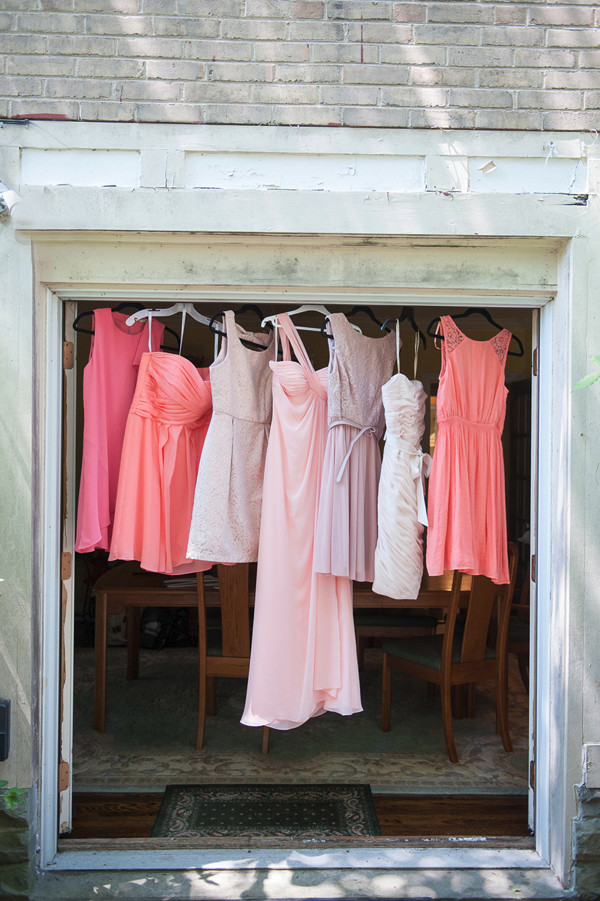 pink-patterned-garden-wedding