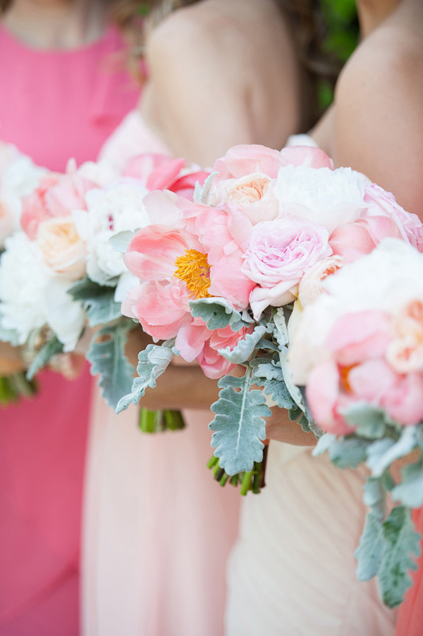 pink-patterned-garden-wedding
