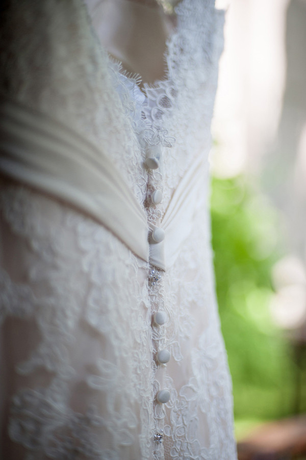 pink-patterned-garden-wedding