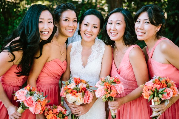 popping-pink-and-gold-wedding