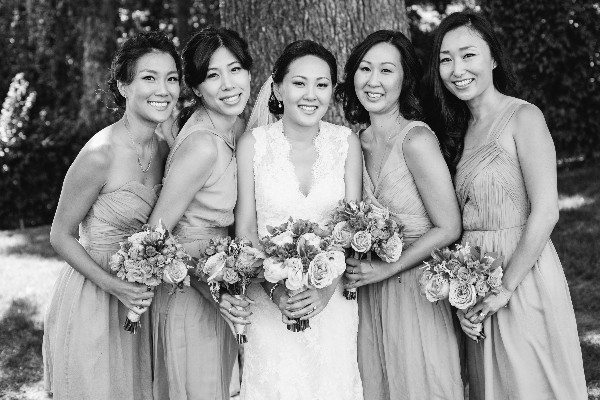 popping-pink-and-gold-wedding