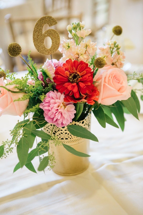 popping-pink-and-gold-wedding