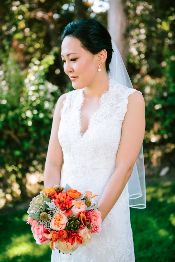 popping-pink-and-gold-wedding